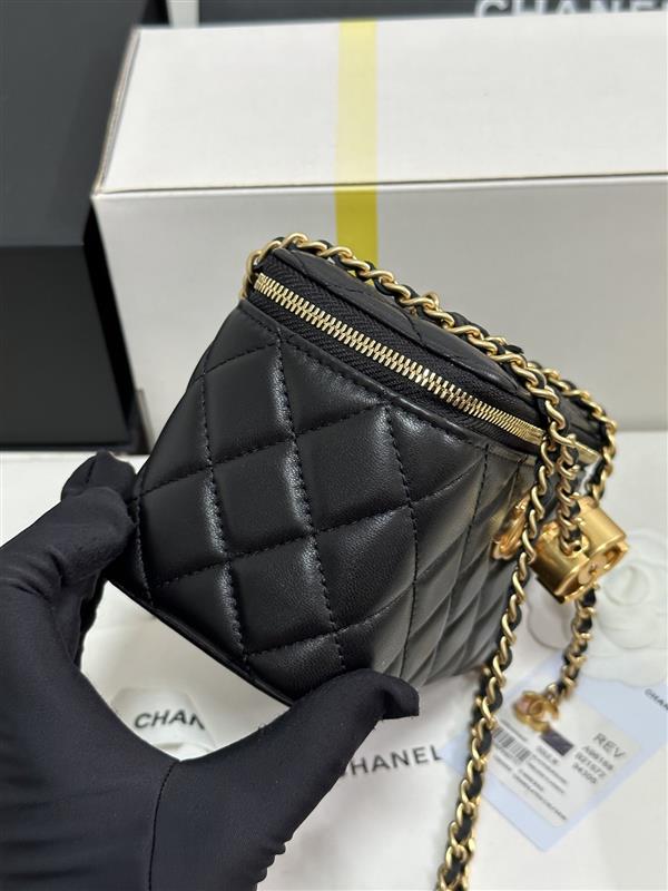 2026127205140901 700